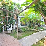La E Hotel 4*