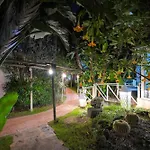 Hotel La E Forio di Ischia
