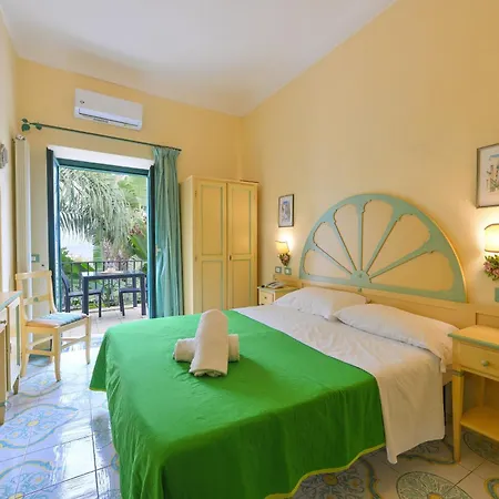Hotel La E