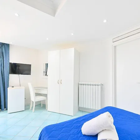 La E 4* Forio di Ischia