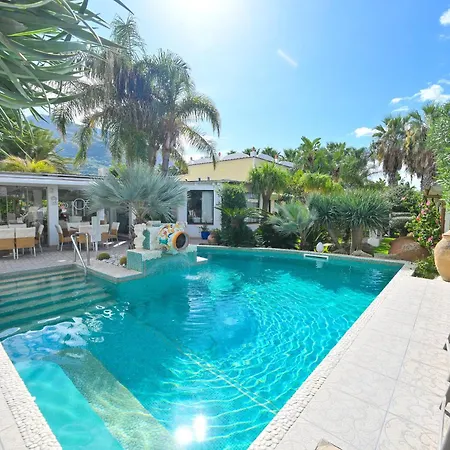 فندق La E Forio di Ischia